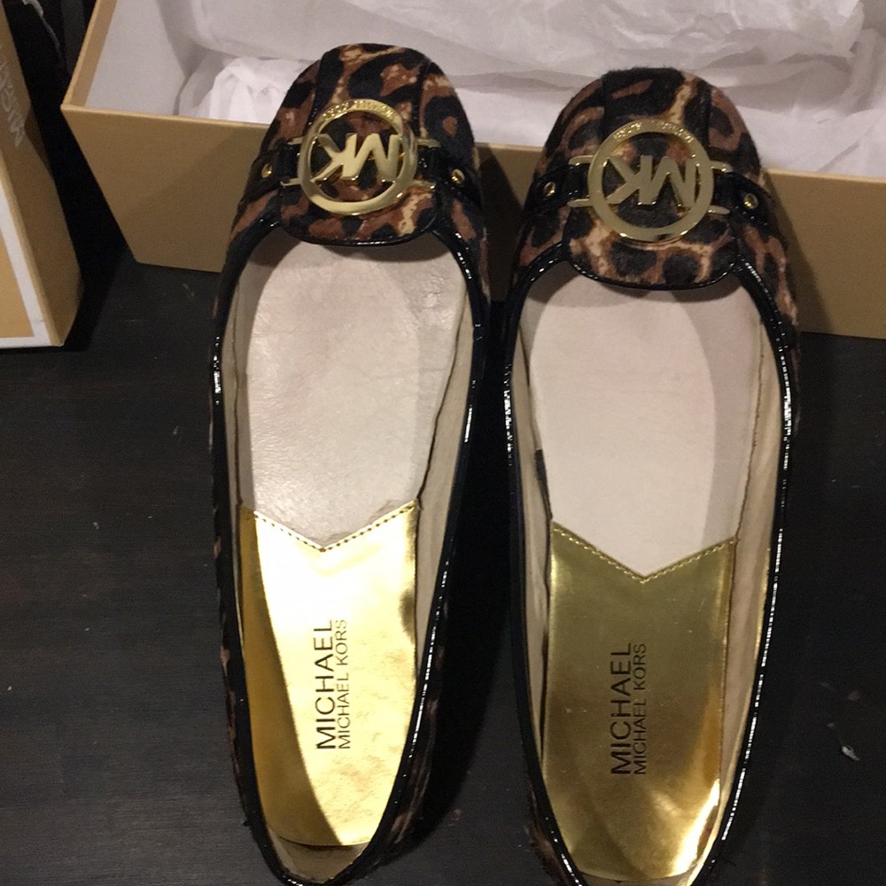 Cheetah Print shoes worn around the bottom edges